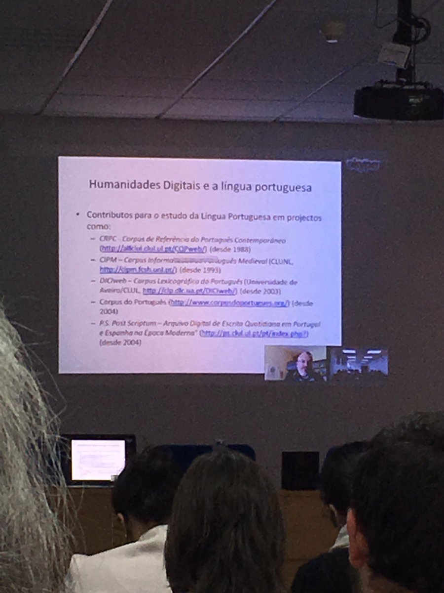 sandraceliah's tweet photo. Humanidades digitais e língua portuguesa na #UEx #seeplu #tecpt com Daniel Alves da U.Nova Lisboa @iberisTICs @agbenito @teacherinside https://t.co/DUieOIirHU