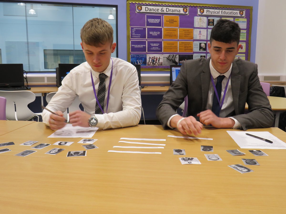 HarrogateHigh's tweet photo. Year 12 A'Level Psychology students have been out and about investigating human behaviour in school  today. Students from year 7 upwards volunteered to take part in the experiments, giving them experience of what it's like to be a participant in a psychology experiment. https://t.co/MVmQ2EPPKh