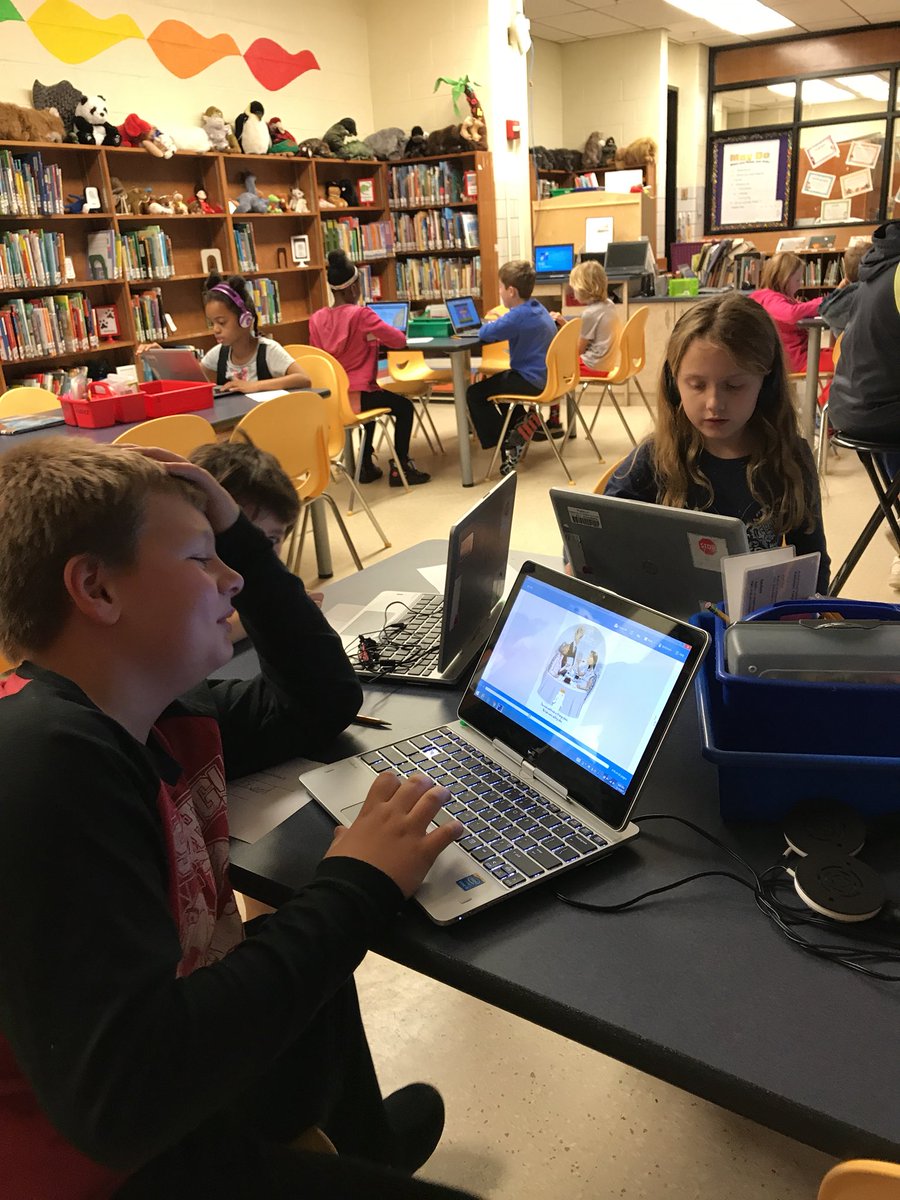 HillcrestESLibrary tweet media