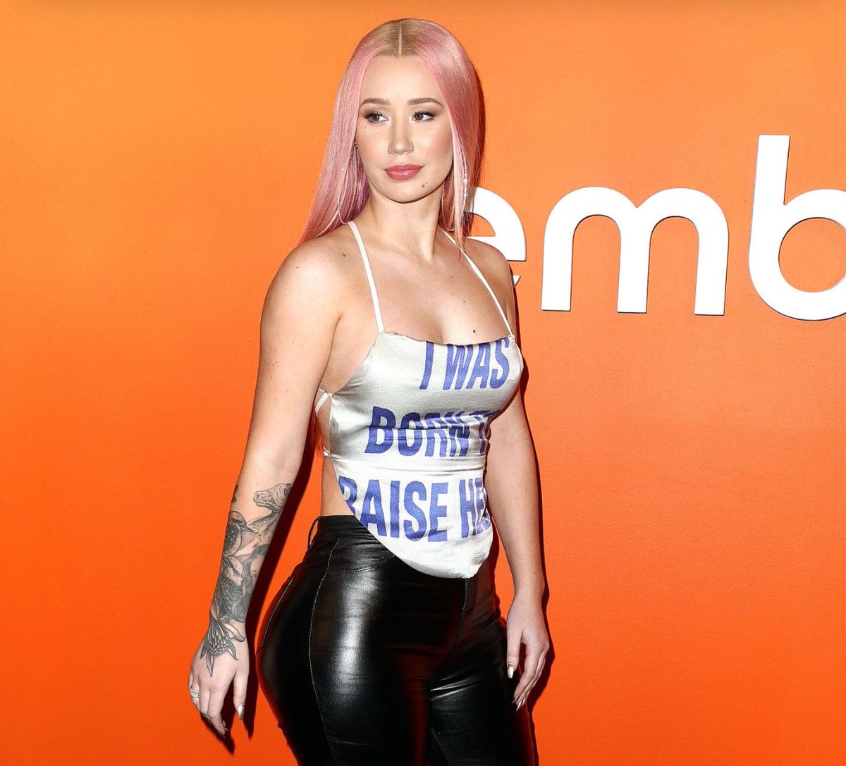 PopCrave's tweet photo. Iggy Azalea at the Embers Launch Party in Hollywood. https://t.co/KvYNgSdcH5