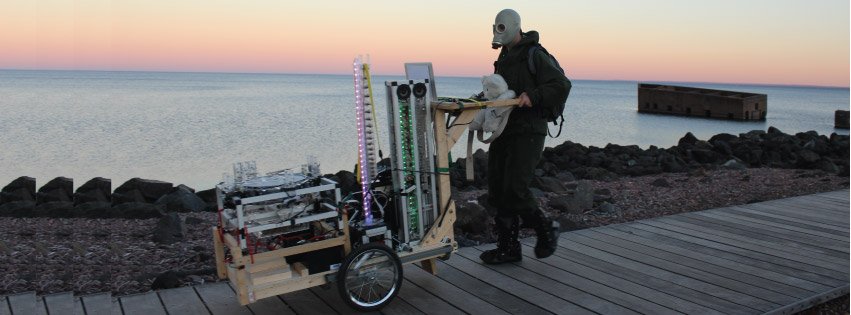 Duluth composer &amp; <a href="/ClassicalMPR/">YourClassical MPR</a> ClassNotes Artist <a href="/TroySRogers/">Troy Rogers</a> explains his AMAZING #RobotRickshaw youtube.com/watch?v=pkjZxW…