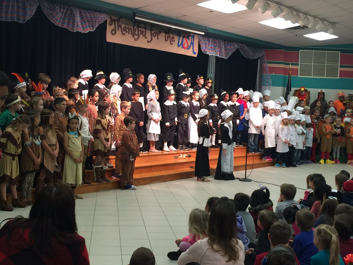 ccowell82's tweet photo. We enjoyed the 3rd grade performance today sharing gratitude and honoring our Veterans! #LBE20 #MISDProud  @Longbranch_Elem https://t.co/9mnqV74cJv