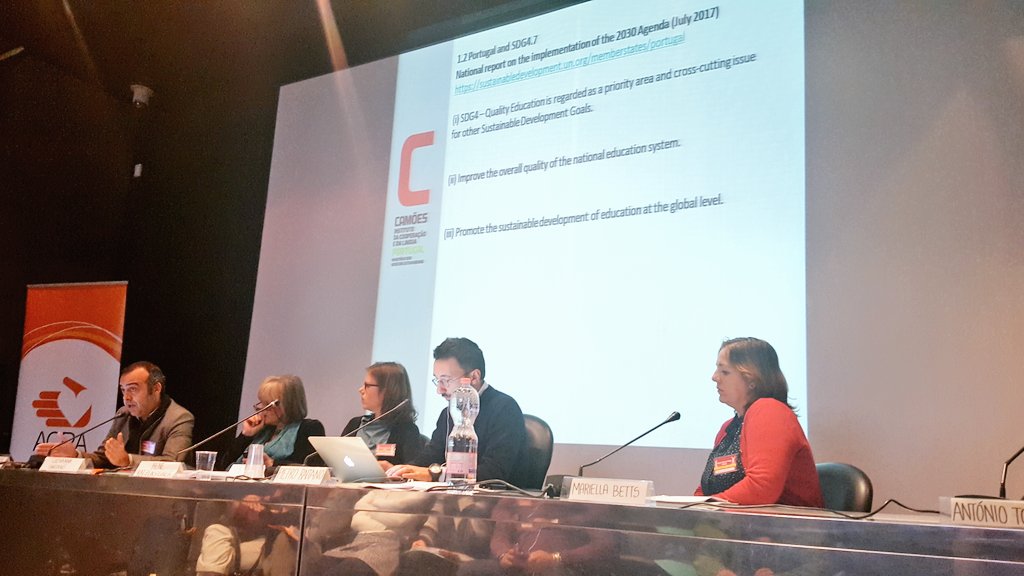 eathink2015's tweet photo. Antonio Torres del Dipartimento Società Civile, Camões, Istituto per la Cooperazione Portoghese. #eathink https://t.co/A6KJ1n1JZI