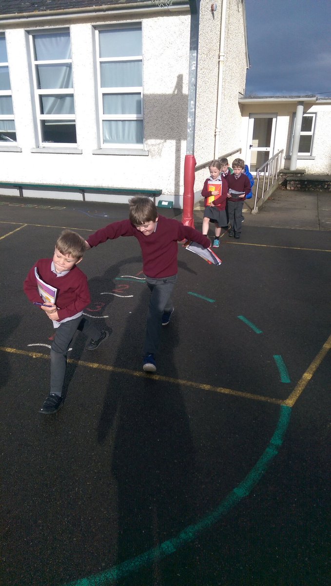 courtnacuddyns's tweet photo. We estimated and measured the length of the shelter and the basketball court today in SI/1st class. #mathsweek #mathstrails https://t.co/O4YhqQcJOD