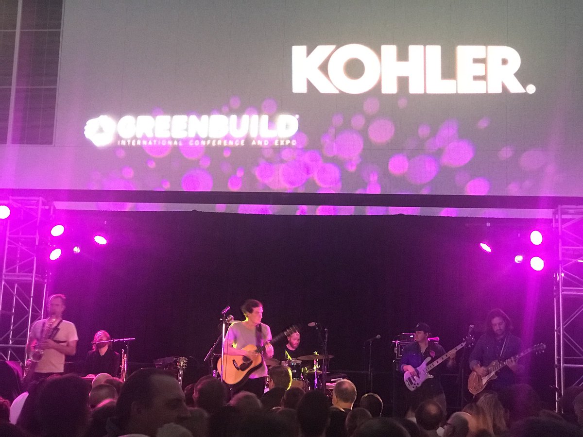 D_O_G's tweet photo. Thank you @Kohler !!
The #Greenbuild17 Celebration was the 💩 https://t.co/32epnL7xg6