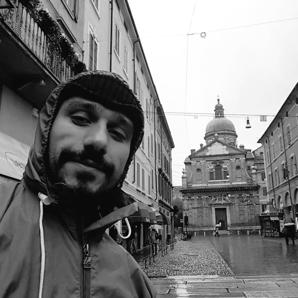 JoelSepelJOELSE's tweet photo. #Modena #ModenaCity #Modena🇮🇹 #ModenaItaly #Performer #Singer #Rocker #Italy #Italy🇮🇪 #Country🇮🇹 #Traveller #FrontMan #PowerSinger #Rockero #joelse #JOELSEPEL #JoeleSepel #singersongwriter #italiansinger #performer #frontman #MusicistaCantante #thenonfriend #PowerVocalist https://t.co/rFg6WEExX6