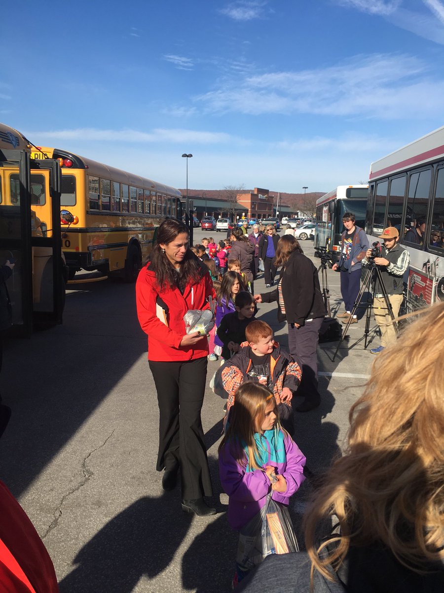 RobBlissVT's tweet photo. Principal Kristin Hubert leads the way. #stuffthatbus #stuffabus https://t.co/cBH1HshTay