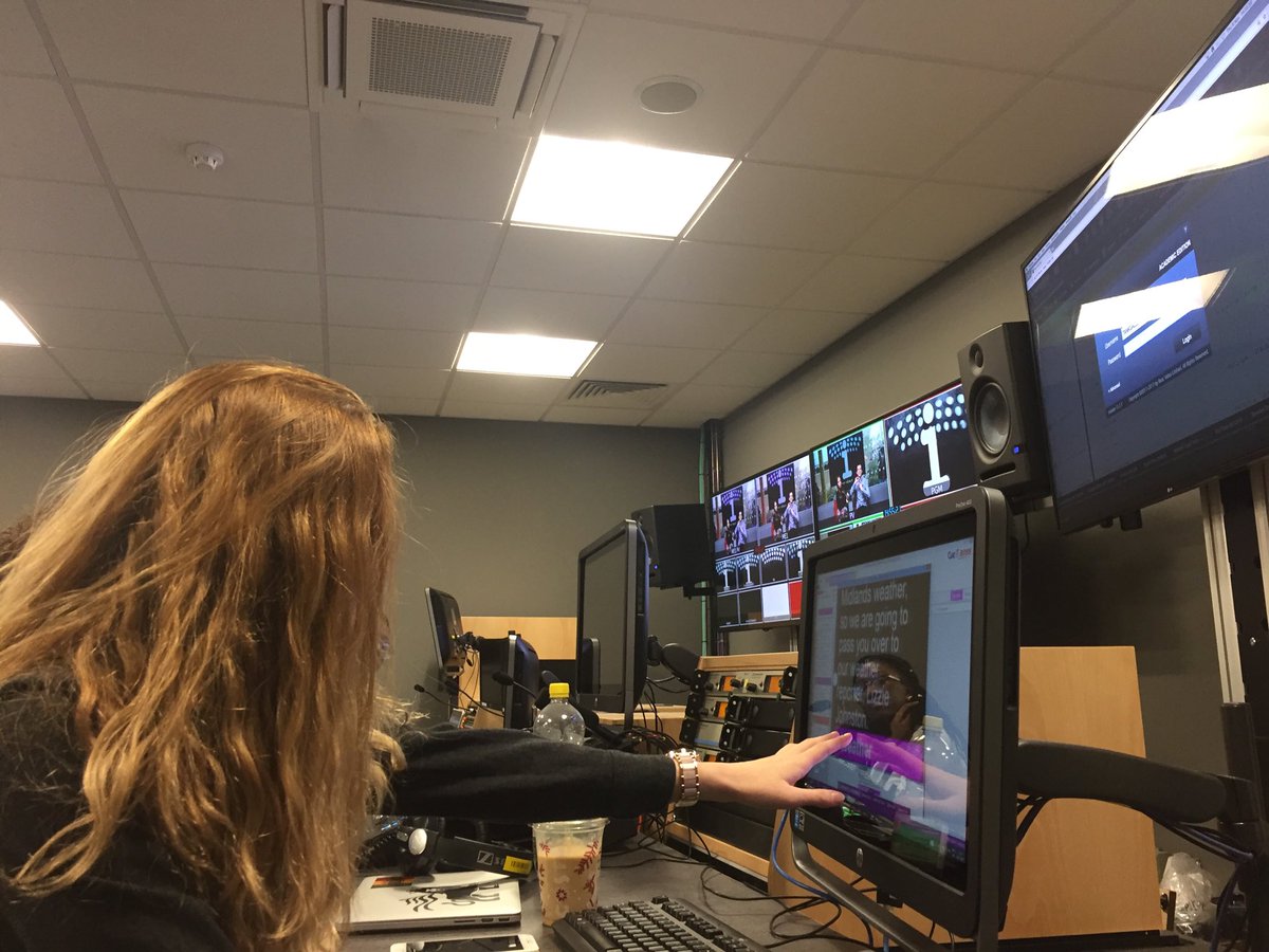 media_icov's tweet photo. Get ready, we go live in 3 minutes 🤞🏾#iCovThursday https://t.co/TlYcdLv5qB