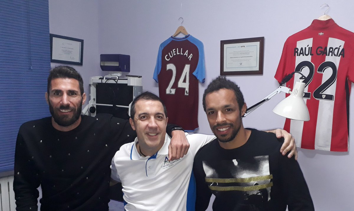 jmvaxis's tweet photo. Hoy tratamiento a dos grandes del fútbol grandes jugadores y más por como son personas increíbles ¡¡ Después de más de 10 años aquí estamos juntos ¡ https://t.co/nBZxSulxd4