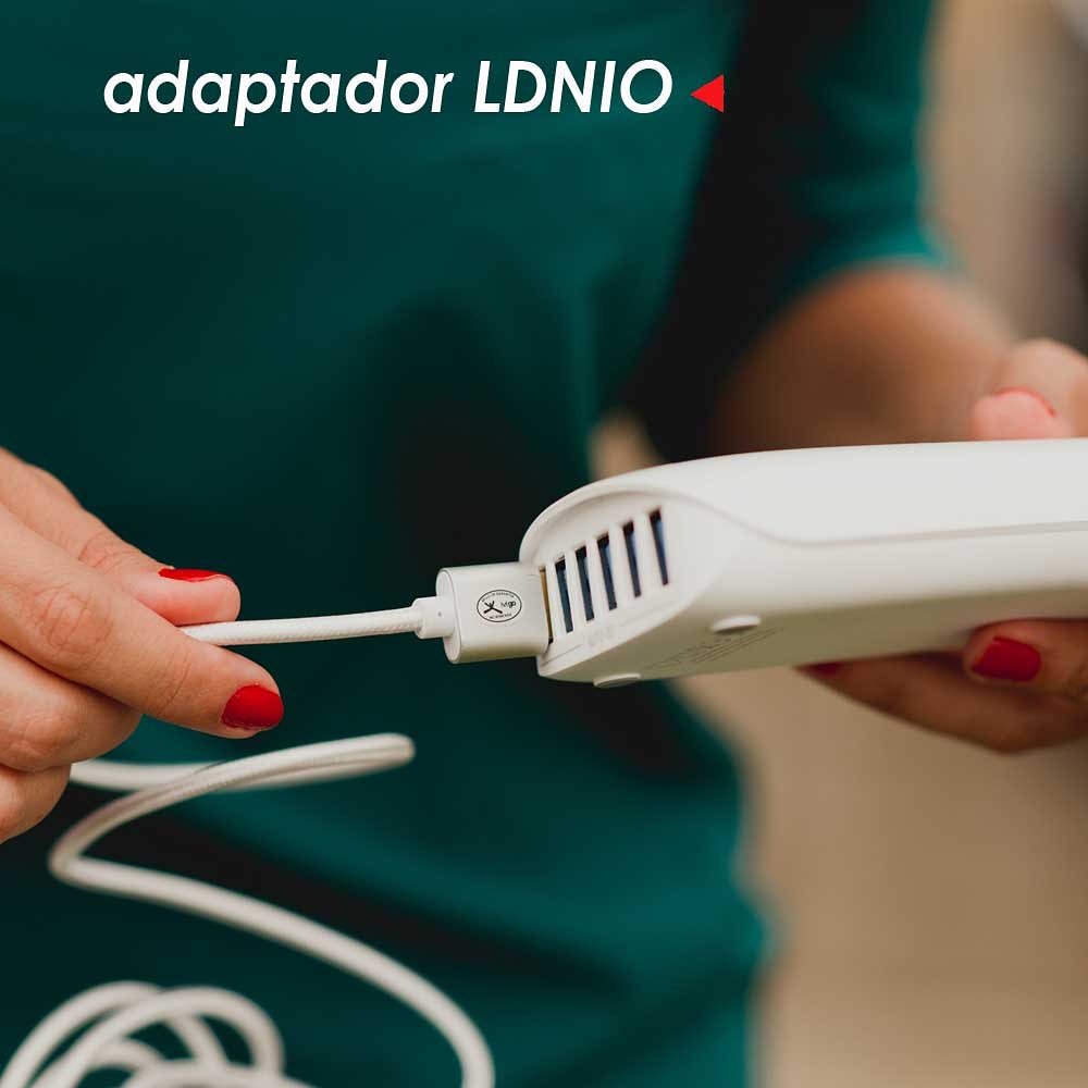 IVIGO_'s tweet photo. La tecnología #AutoID de los adaptadores #LDNIO regulan el amperaje de cada puerto USB, adaptándose a la demanda de carga que cada equipo necesita #IviContigo #NavidadIvi https://t.co/Ev51k46mso