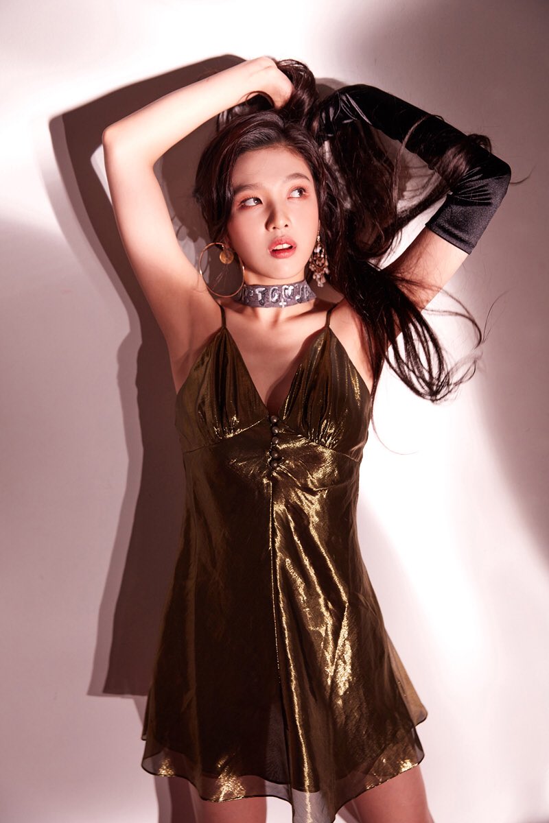 IRENEBAE_TH's tweet photo. [TEASER] #Peekaboo #RedVelvet https://t.co/FujX95fb7W
