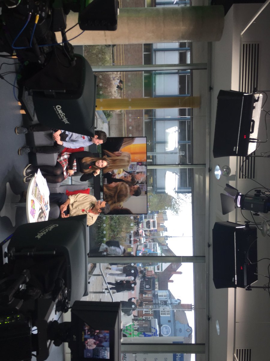 media_icov's tweet photo. Alan Chapman joins us on the sofa to discuss Mental Health #iCovThursday https://t.co/3WcpEP9eSD