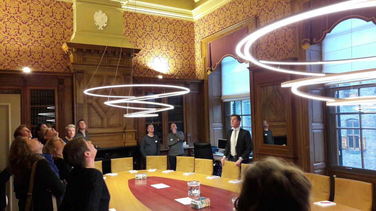 jong_bar's tweet photo. Mooie rondleiding @EersteKamer vanmiddag! #JongBAR https://t.co/1eGl8ZsGnd