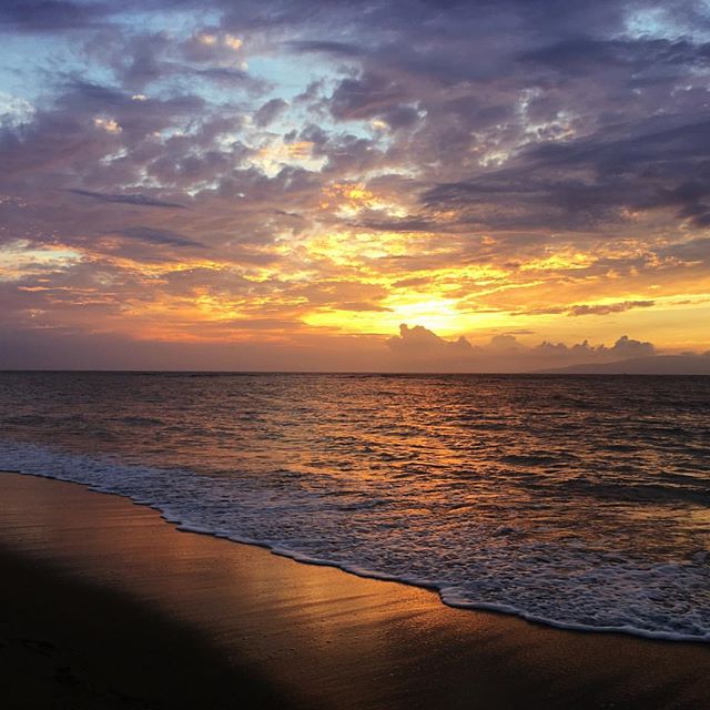 Nvr2Lte2Lve's tweet photo. Do you like sunsets? https://t.co/quVmgdgb1t