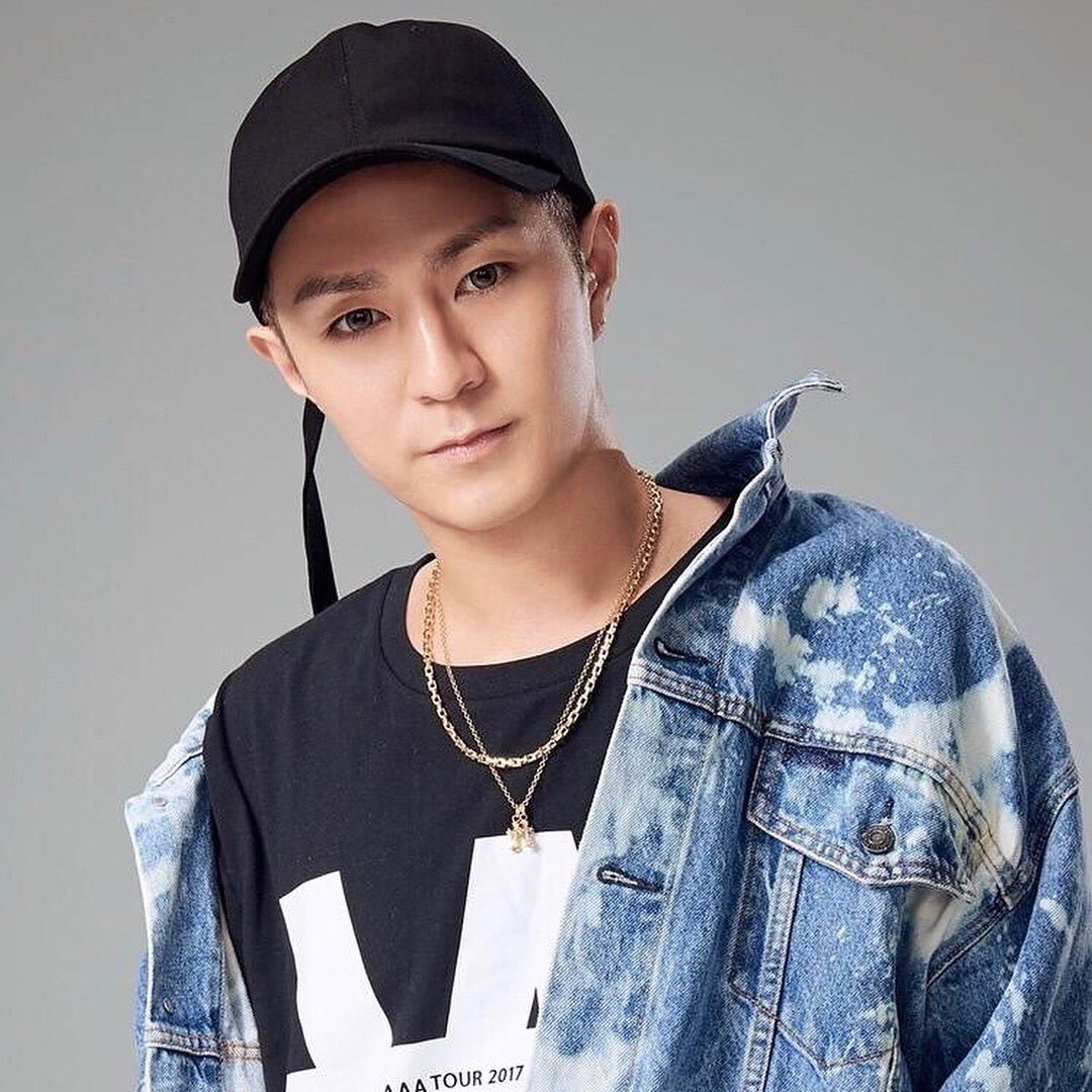 あすか Happy Birthday浦田直也 直也くんお誕生日おめでとう メンバーやファン思いな直也 くんが大好きです 陰ながら見守り 時には一緒にふざけあって笑い合っている直也くんすき aのリーダーが直也くんで本当によかった 浦田直也 浦田直也 あすか Happy Birthday浦田直也 直也くんお誕生日おめでとう メンバーやファン思いな直也 くんが大好きです 陰ながら見守り 時には一緒にふざけあって笑い合っている直也くんすき aのリーダーが直也くんで本当によかった 浦田直也 浦田直也