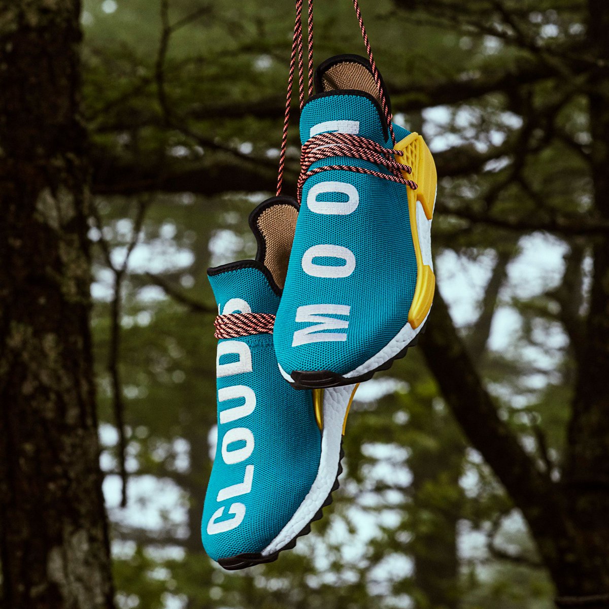 KicksBlowRetail's tweet photo. 👀👀 Pharrell x adidas Hu #NMD Trail

Google Doc w/ Links and Release Info --> https://t.co/0UCFPUHlDn 

RT / SHARE / BOOKMARK

(doc will be constantly updated with more links) https://t.co/IxIhrCWDo7