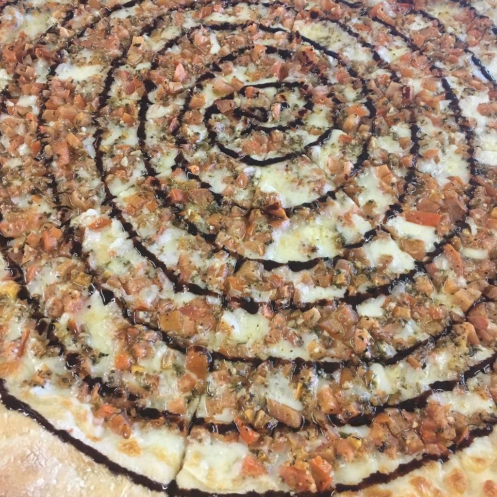 dominicks_pizza's tweet photo. Bruschetta with balsamic glaze https://t.co/XyjWxePk9U