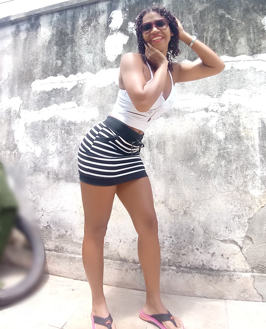 linemorena79's tweet photo. Boa tarde 😍😍😍😍 https://t.co/d8unicy6Jx