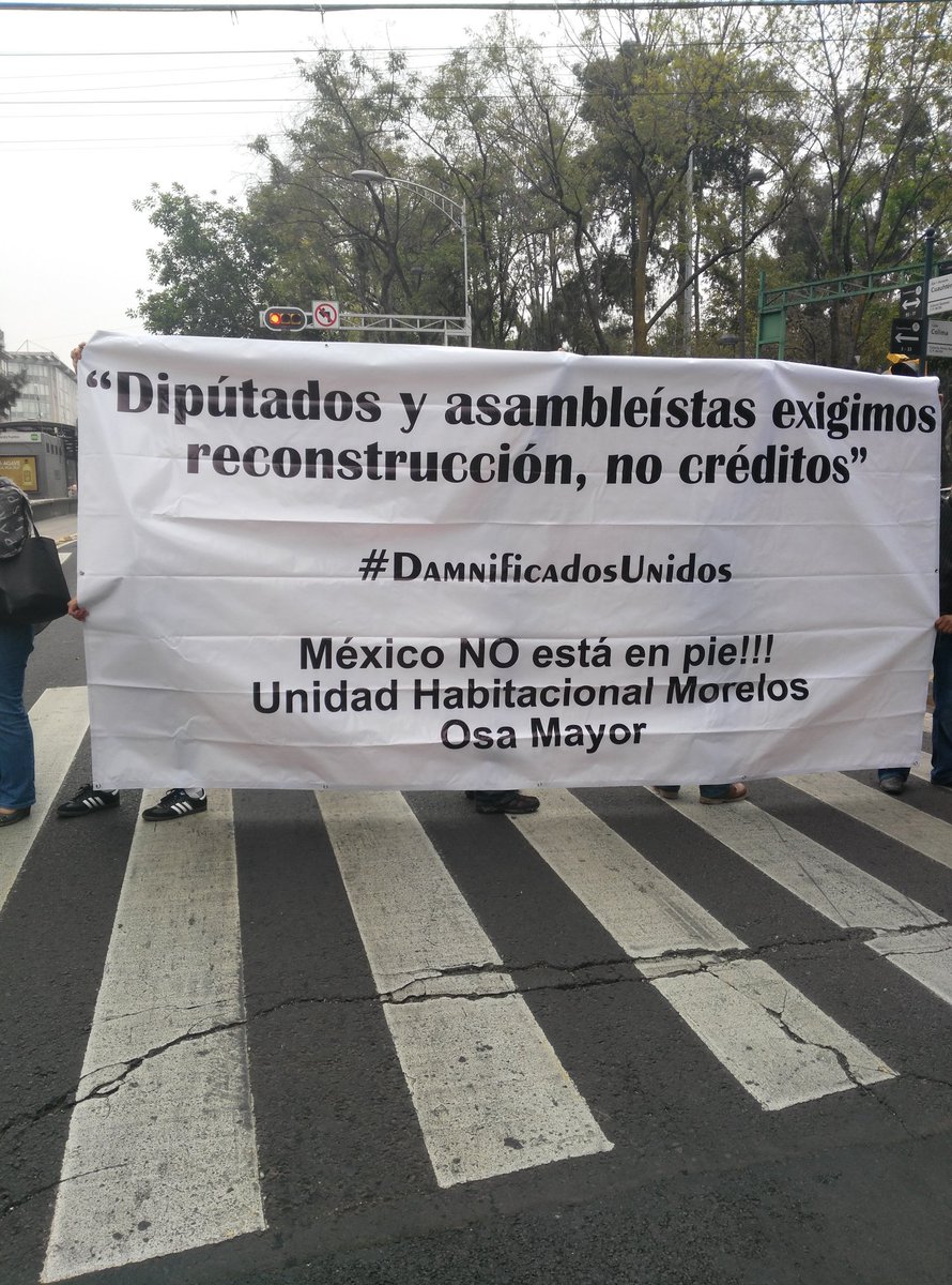 Mayela_Constit's tweet photo. @ManceraMiguelMX @patriciamercado  Vecinos de Doctores exigiendo no pasar de damnificados a deudores. #ReconstrucciónS19 @seduvi @ALDFmorena @PRD_ALDFMX @PresidenciaALDF @PRICDMX_ @RedActivismo @NoCorredor @SuarezdelReal1 @DefensaRomaCond @utopiaviva @rrdena @ReneCoulomb https://t.co/pxoZuDeDMB