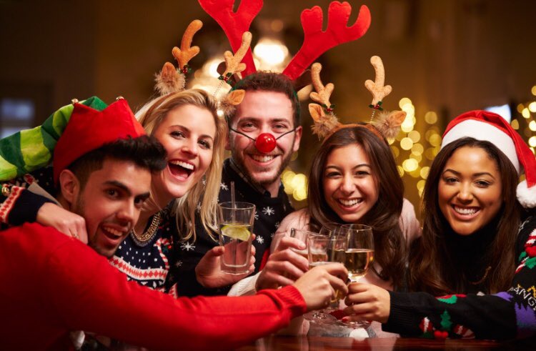 CricketersKew's tweet photo. Your Christmas party 🍾🎄is only a 📞 call away, talk to us to find out how we can help you celebrate this year! 02089402078 #thecricketerskew #eatdrinkgetcosy @kewsociety @kew_goss https://t.co/BHdocBSu2X