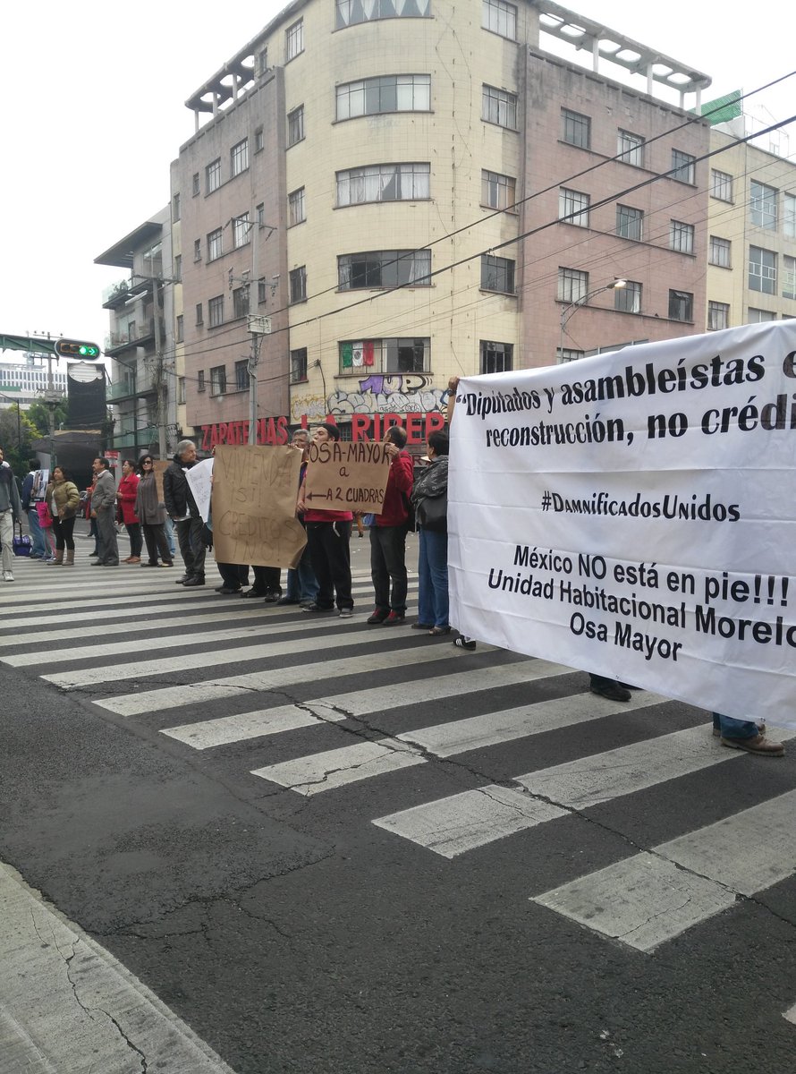 Mayela_Constit's tweet photo. @ManceraMiguelMX @patriciamercado  Vecinos de Doctores exigiendo no pasar de damnificados a deudores. #ReconstrucciónS19 @seduvi @ALDFmorena @PRD_ALDFMX @PresidenciaALDF @PRICDMX_ @RedActivismo @NoCorredor @SuarezdelReal1 @DefensaRomaCond @utopiaviva @rrdena @ReneCoulomb https://t.co/pxoZuDeDMB
