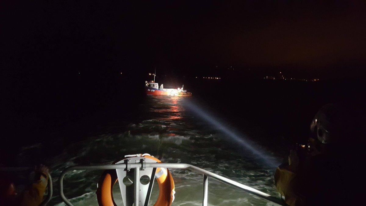 Danzie78's tweet photo. Night time rescue in Conwy Bay is maiden mission of @RNLI_Llandudno's new Shannon class @RNLI lifeboat. Working with @ConwyLifeboat the volunteer crew assisted a vessel with engine failure in deteriorating conditions. https://t.co/IZdv1gbjMb https://t.co/aykpqWe5VZ