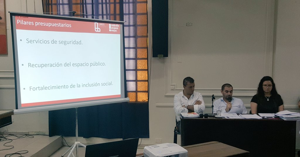 - <a href="/daschiav/">Damián Schiavone</a> comenta que los pilares presupuestarios del 2018 serán para los servicios de seguridad, la recuperación del espacio público y el fortalecimiento de la inclusión social.