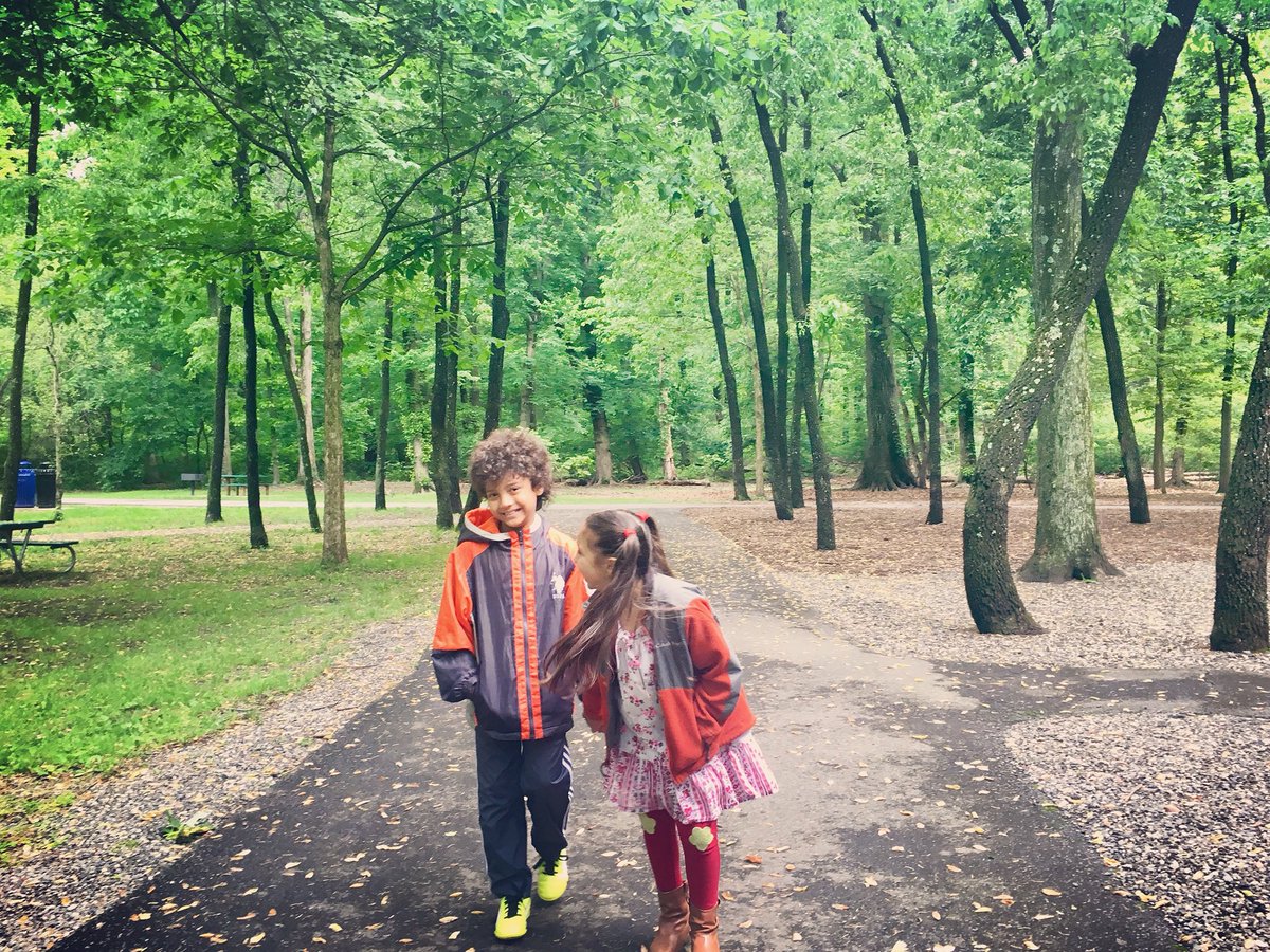 AnaPatty's tweet photo. Solos, llegamos rรกpido. Juntos, llegamos lejos โค๏ธโค๏ธ #tbt #together #makingway #smiles #happytime #broandsis https://t.co/eskVtOxgfw