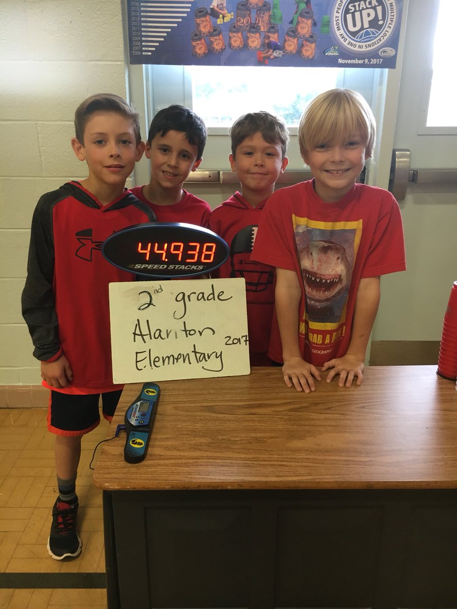 demartini_wendy's tweet photo. Super โญ๏ธ 2nd grade Astro speed stackers! #vbspeedstack @AlantonAstros https://t.co/ldZ4NtS91E