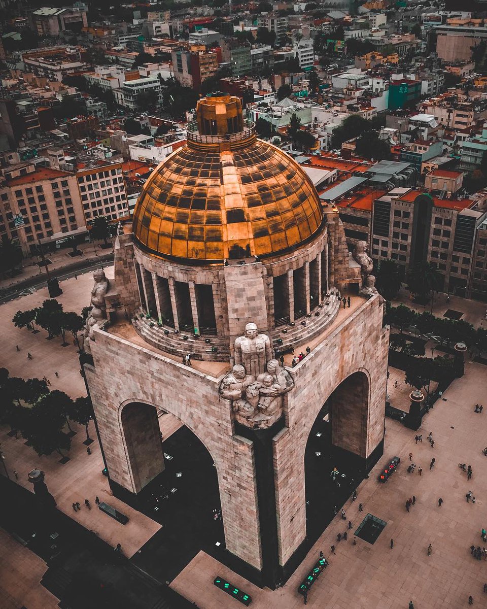 RedTravel8's tweet photo. onumento a la Revolución, CDMX. | 📸: @niveckbritto 
#RedTravel #viajar #travel #traveling #wanderlust #visitmexico #cdmx #explore #mochileros #viajeros #travelers #followus #siguenos https://t.co/fTLJRveaFC