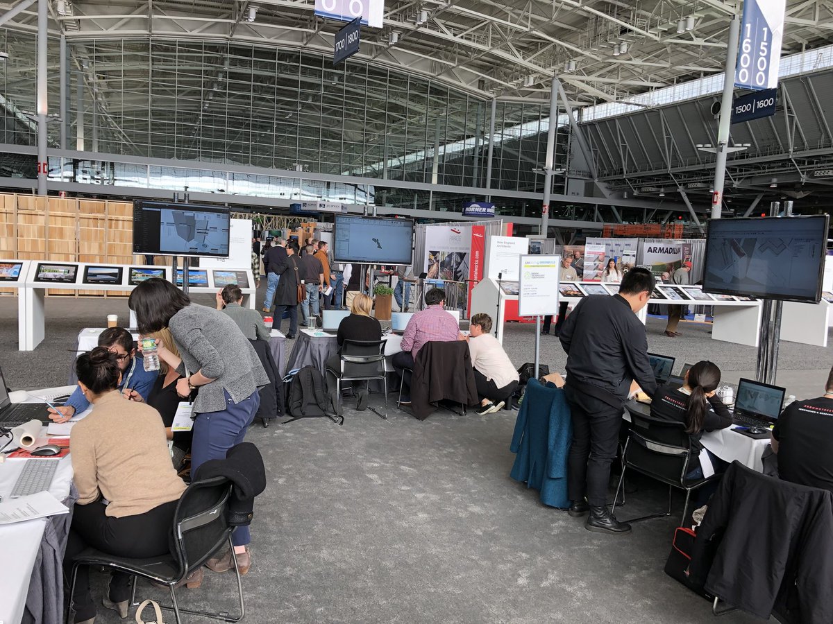KCMarchitect's tweet photo. The #DesignTechThrowdown is in full swing at #greenbuild17 #abx2017! @Greenbuild @BSAAIA @MicrodeskInc @ElkusManfredi @CBTarchitects @Arrowstreet https://t.co/qmVhCWSHul