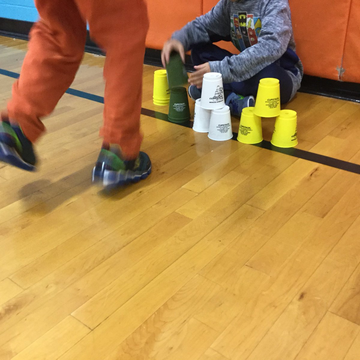 Stack up! Guinness Book of World Records speed stacking day <a href="/SpeedStacksInc/">Speed Stacks Inc.</a> <a href="/hcpss_ces/">Clarksville ES</a>