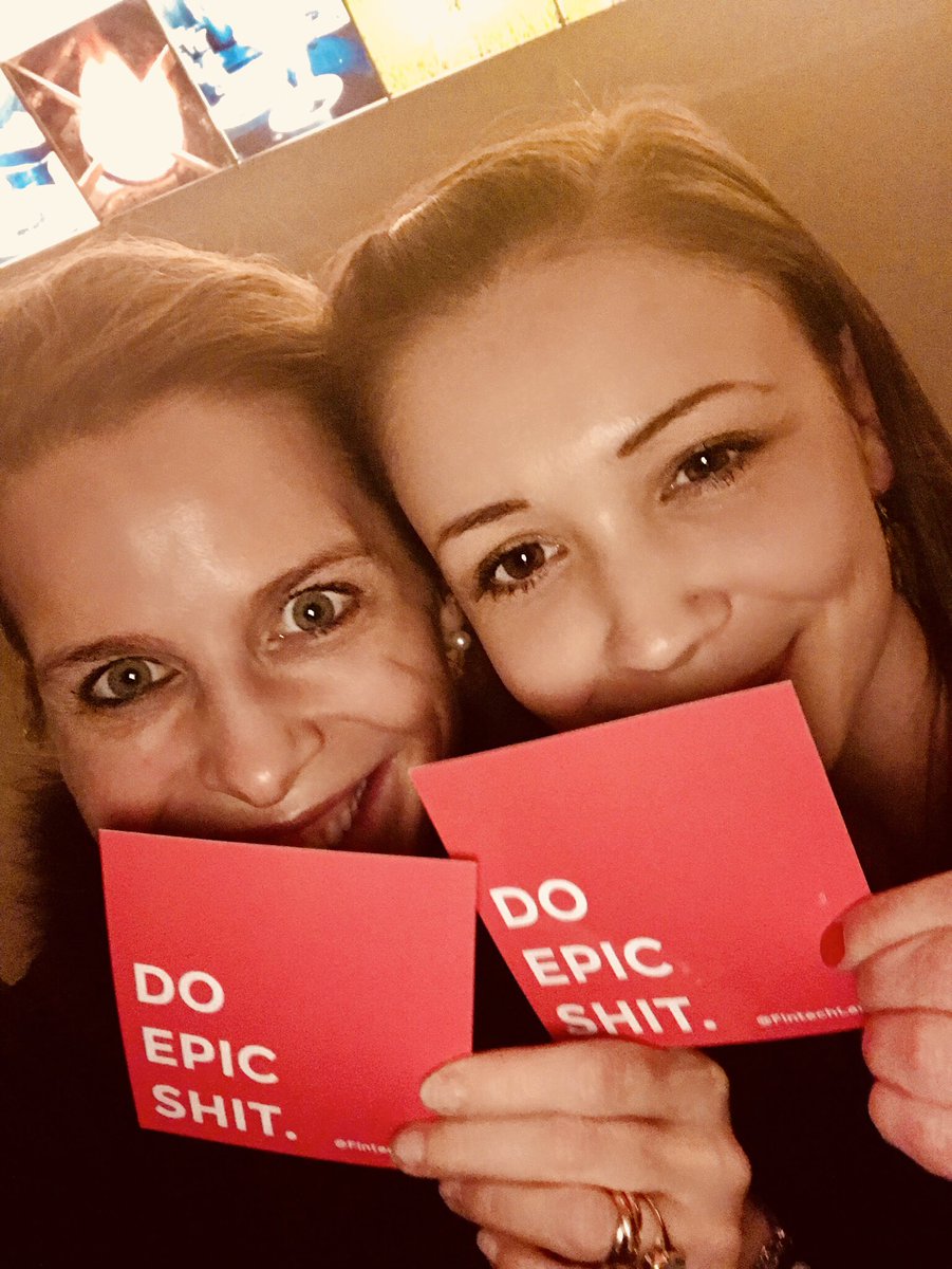 fintechcube's tweet photo. #Ladies #Dinner @fintechweekhh 👌 #femalefutureforce #fintechweek #fwhh17 #fwhh #fintech #finfuture #doepicshit https://t.co/ipCpmVN6Kl