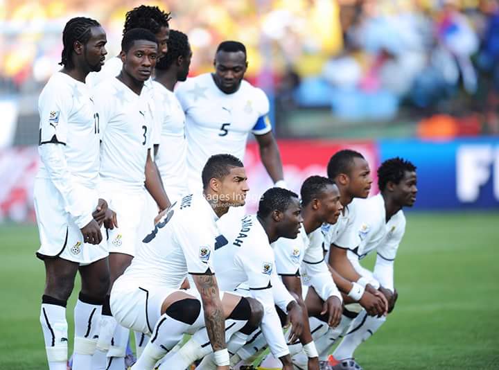 Images_Image's tweet photo. A Happy Birthday Prince Tagoe (#PrinceOfGoals).
We at Images Image celebrate you with these images of your moments in action for @ghanafaofficial at the @FIFAWorldCup 2010 in Pretoria, South Africa against @Serbia. #HBDPoG @KPBofficial @AyewAndre @Freddie_GH @Asabob20 @Aborry25 https://t.co/fkzsqd0SxU
