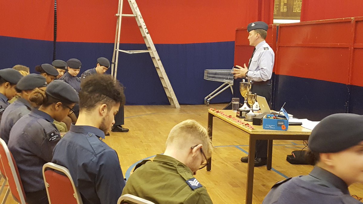 Warrant Officer Courtney delivers a talk regarding the significance of the poppy and of importance of the upcoming Remembrance Day Parade this weekend with <a href="/MerseysideWing/">Merseyside Wing</a> at St George's Hall #WeRemember #cadets #Poppy