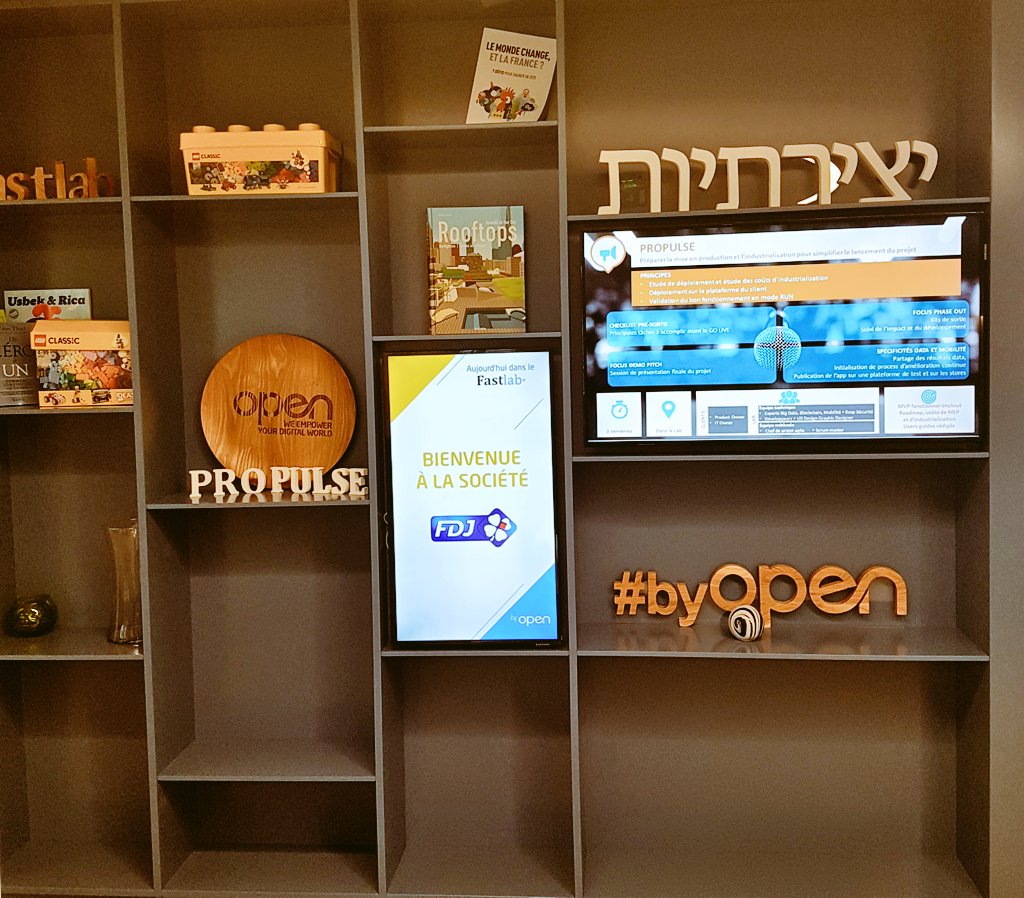 JoelleDoumbe's tweet photo. #TBT visite du @Fastlab_byOpen avec @LaurentBoure ! Comment #incuber des projets digitaux par un programme d'accélération ou créer son #lab sur mesure #innovation #agility #TransformationDigitale https://t.co/bfencaNAuo
