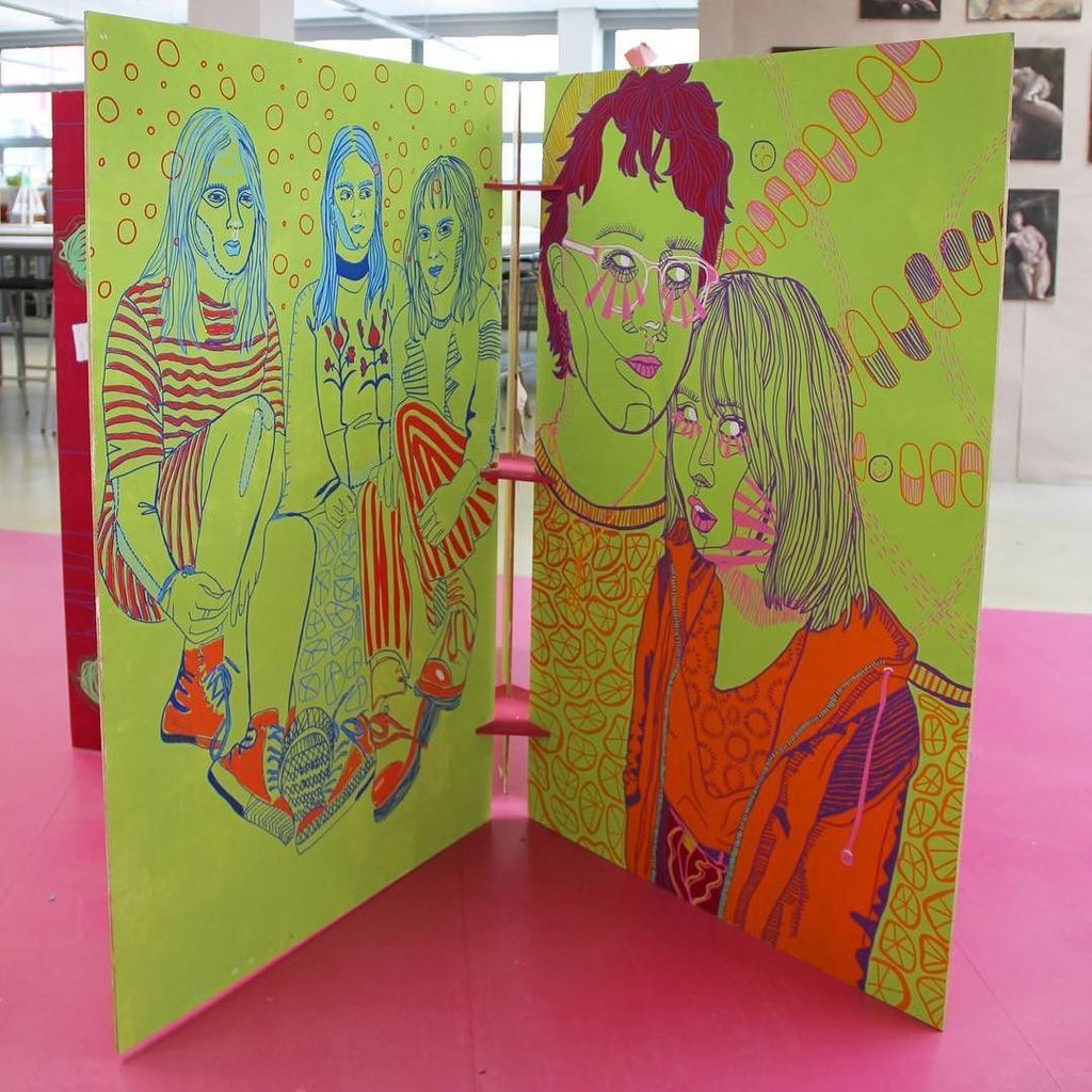 bilboroughart's tweet photo. 2017 Bilborough Art Summer Exhibition: Astrid Hardy Fry

Astrid’s free-standing diary was a series of over-sized p… https://t.co/sH2N0Fu1OU https://t.co/1PcmE28OJ1