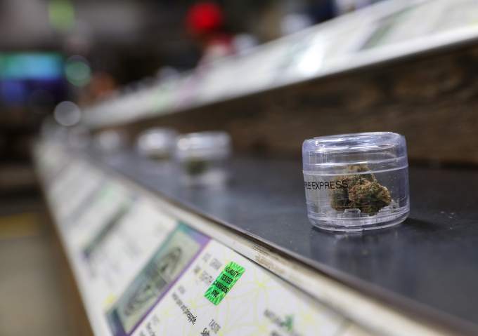 Potreportcom's tweet photo. Santa Rosa Planning Commission takes up regulation of recreational marijuana industry - https://t.co/w6LJADD2od https://t.co/zZGsmYBNxx