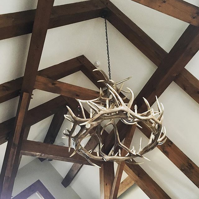 EverythingCLT's tweet photo. Best home building decision we ever made was to build our timber frame home with #timberbuiltinc . All of our amazing faux antler chandelier https://t.co/860Ashm4VG