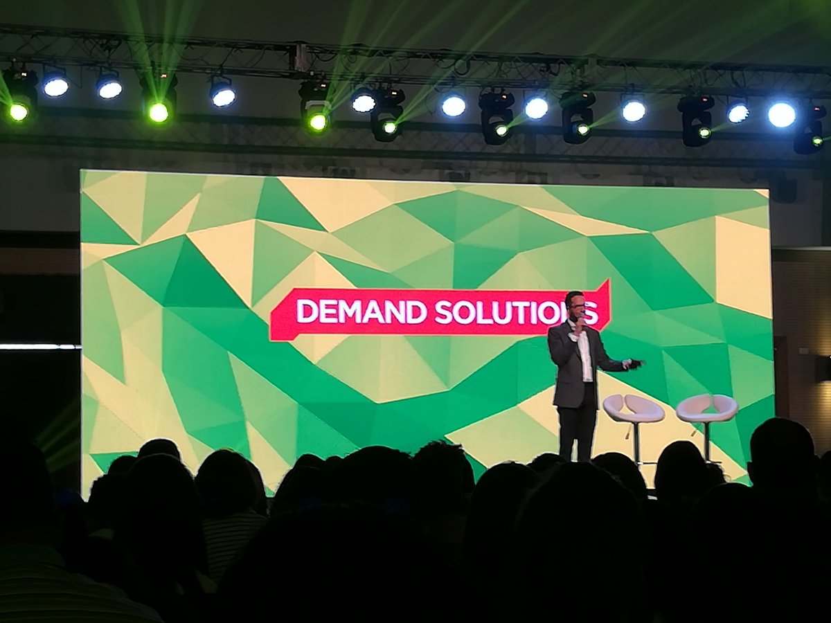 INAVI_RD's tweet photo. Participando en este interesante evento #DemandSolutions, cuya plataforma busca compartir, incentivar y crear soluciones innovadoras, educativas y colectivas para beneficio de los ciudadanos del mundo.
#INAVI #Participación #BID #Solutions #RD2017 
@ViceRDo https://t.co/cqejYjBgVt