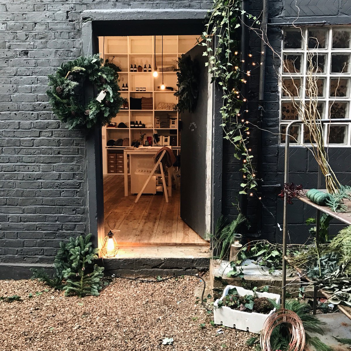 The Acey tweet media