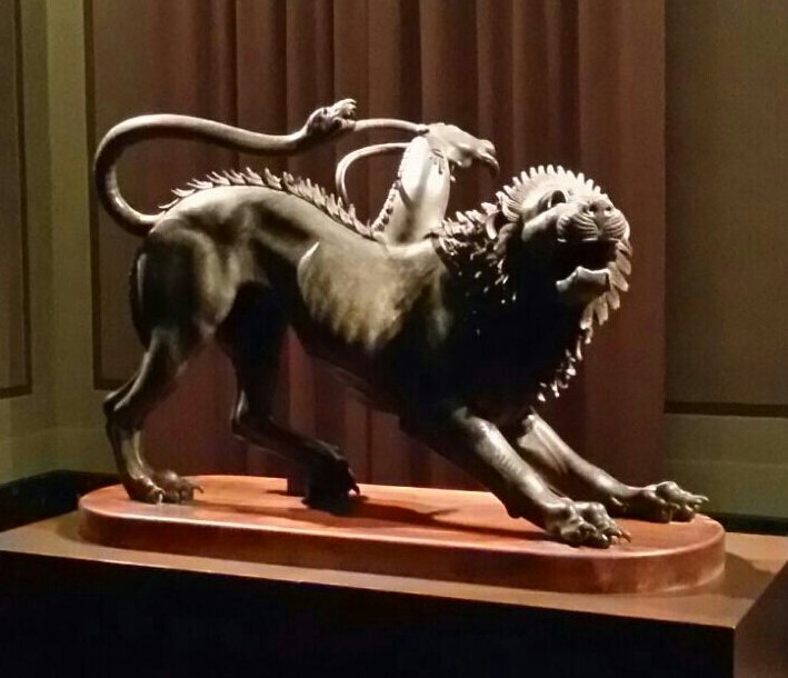 MAF_Firenze's tweet photo. M.Gatto racconta il mito della Chimera: mostro mitologico terrificante, viene uccisa dall'eroe Bellerofonte che cavalca Pegaso https://t.co/OProUiQty3