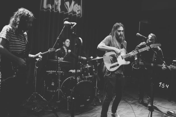 Tonight’s Concert Picks: <a href="/MaitlandMusic1/">Maitland</a> at <a href="/johnnybrendas/">Johnny Brenda's</a>, Veev at <a href="/PharmacyPHL/">The Pharmacy</a>, <a href="/8static/">8static</a> Festival at <a href="/IceboxProjects/">Icebox Project Space</a> | thekey.xpn.org/2017/11/09/tcp…