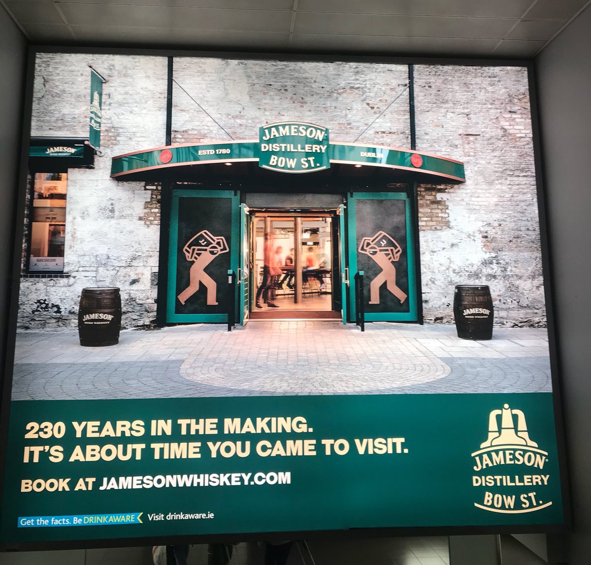 Arriving in from Australia to be greeted by this gem from <a href="/jamesonwhiskey/">Jameson Whiskey</a> @JAMESONGRADPROG