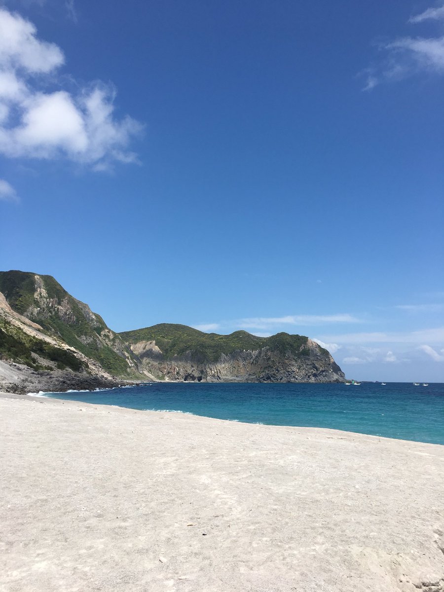 hty0831's tweet photo. まだまだ神津島の写真載せ足りないwww
#神津島
#また行きたい
#一応東京都
#7時間の船旅
#過酷w https://t.co/5uGjURMFHP