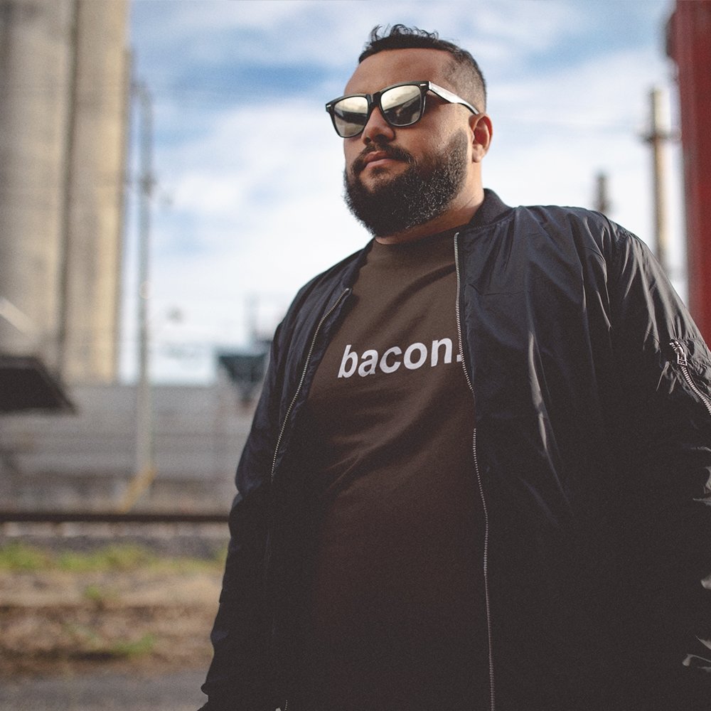 litbkny's tweet photo. Bacon is fucking delicious, vegans! 🥓🥓🥓

#MakeMeAngryIn5Words https://t.co/ruURV5Q3xC
