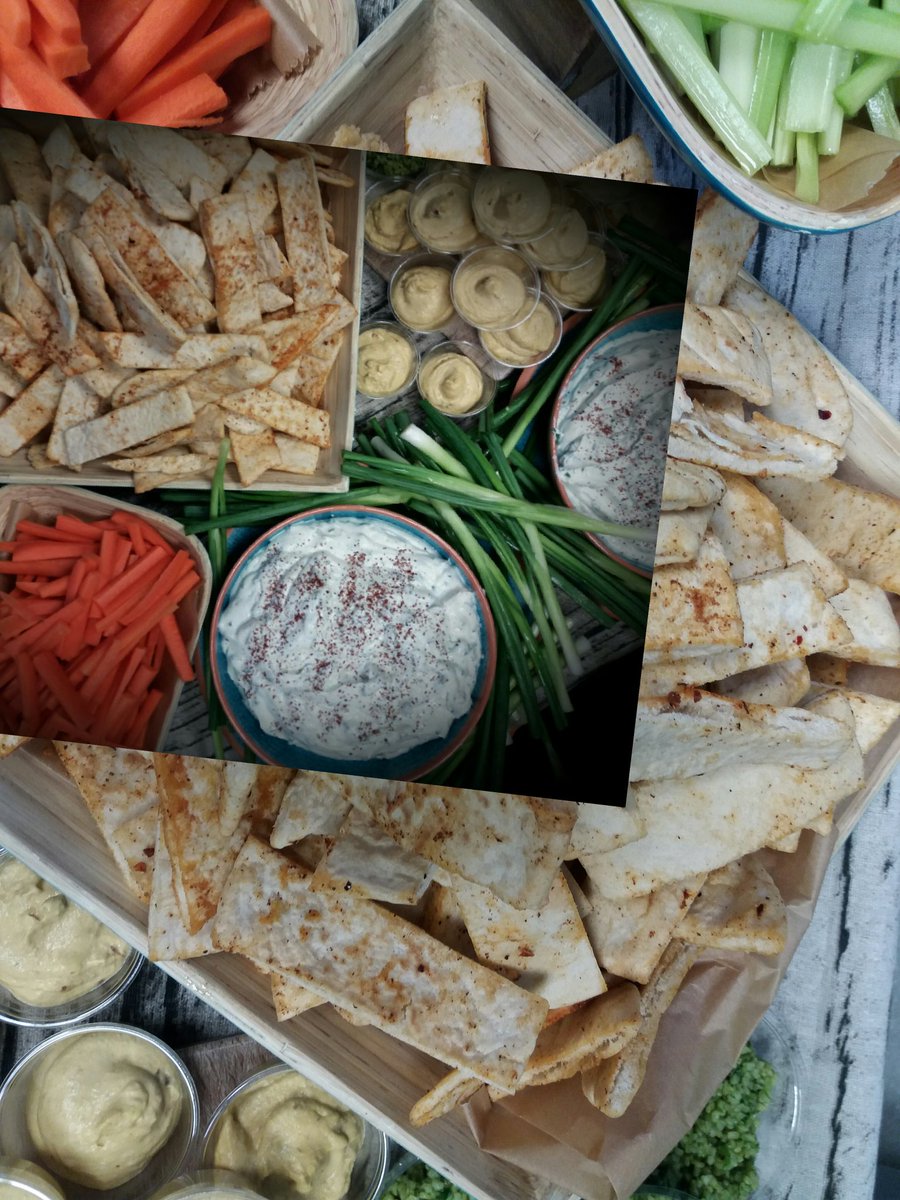 simongraves7's tweet photo. #popup @CateringAcademy @HarmanPip https://t.co/HX970V1EhX