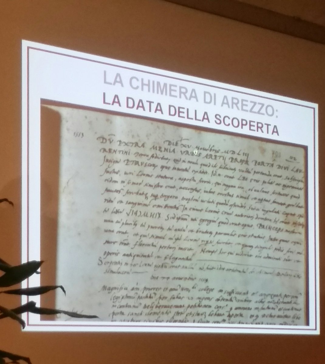 MAF_Firenze's tweet photo. Il 1° documento in cui si parla della scoperta è conservato all'archivio di stato di Arezzo. Vi è riportata data e cronaca del ritrovamento https://t.co/HFp6DzbWOX