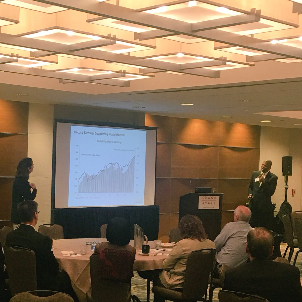 SCHGroup's tweet photo. Up next @SunTrust speaking to the current #EconomicOutlook as it stands today. Examining strategies for Growth, #Investments & #InterestRate Management—all the while keeping in mind the strategies discussed are dependent on the ever changing status of the #TaxReform. #NFPSummit https://t.co/mpeQE9RCwB