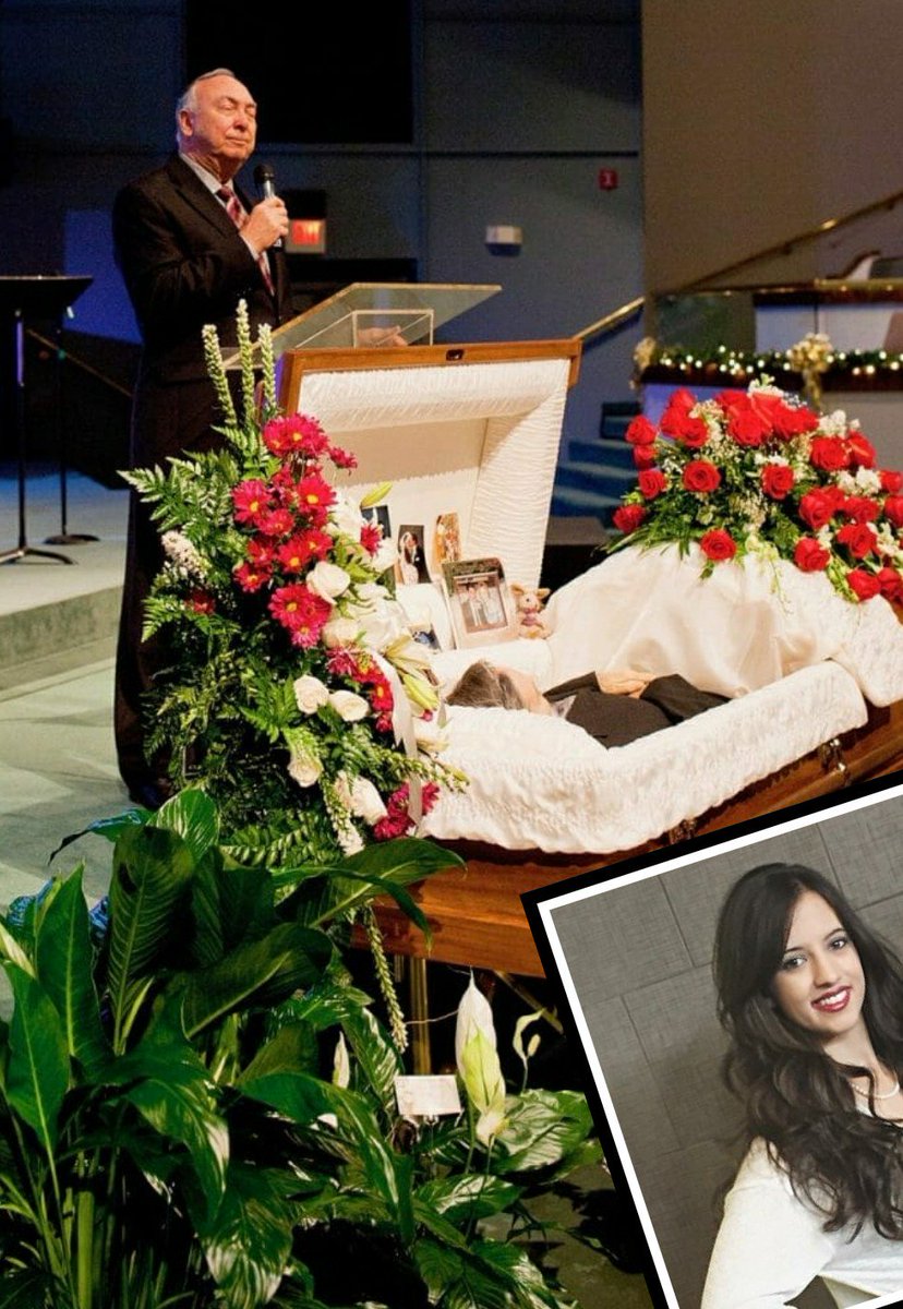 CPSLAssassin's tweet photo. Taty was rolling a fresh batch of tamales with her abuela. Turns out it wasn't her real abuela. It was a Russian sleeper agent with the golden gun. #RIP https://t.co/oxjBuCgQNJ